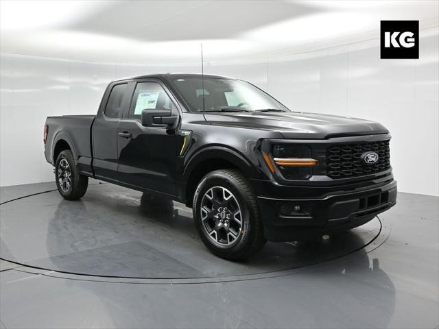 new 2025 Ford F-150 car, priced at $44,495