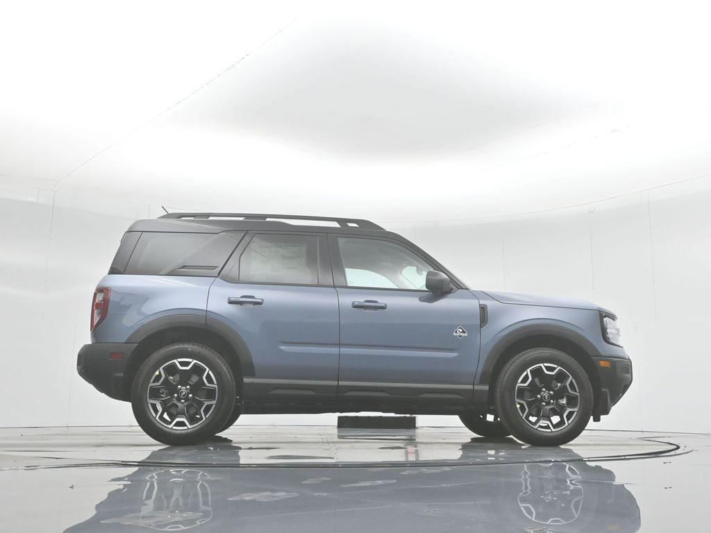 new 2025 Ford Bronco Sport car, priced at $39,955