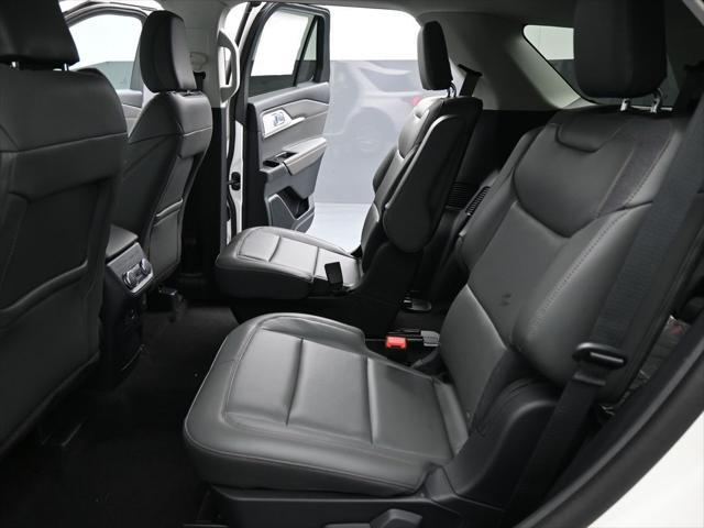 new 2025 Ford Explorer car, priced at $44,620