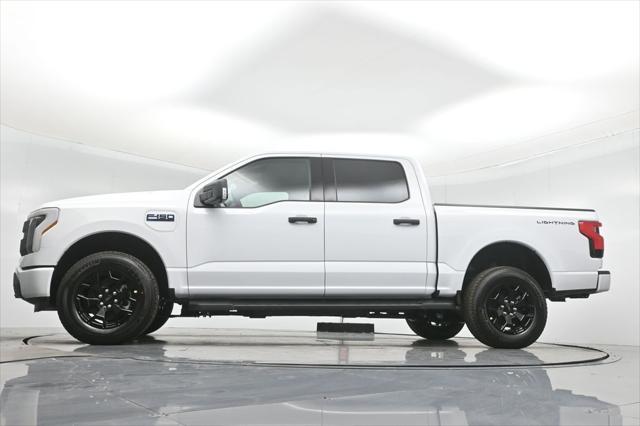 new 2025 Ford F-150 Lightning car, priced at $59,429
