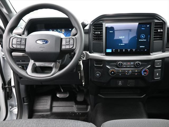 new 2025 Ford F-150 car, priced at $40,128