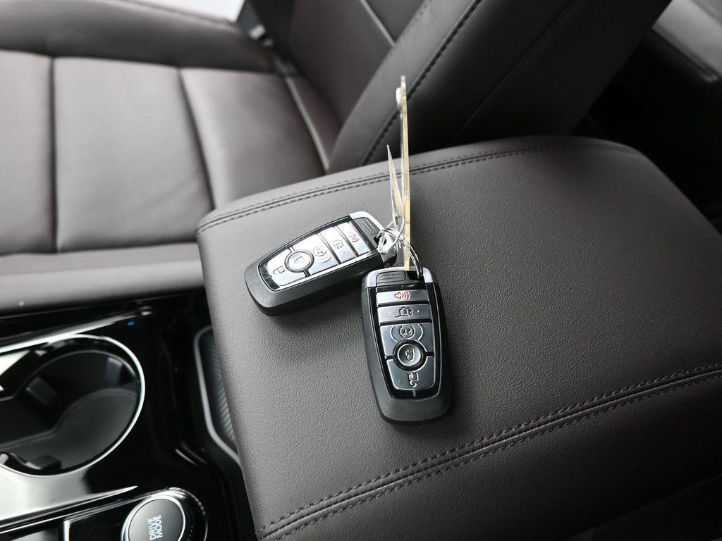 new 2025 Ford Explorer car, priced at $60,300