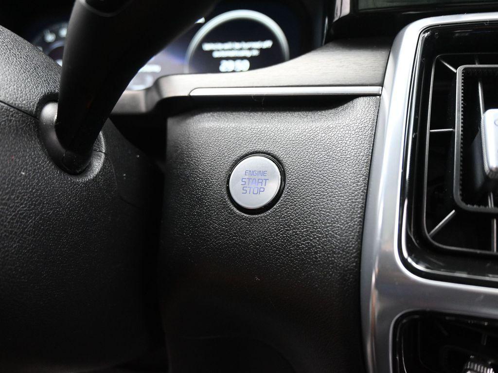 used 2023 Kia Sorento car, priced at $26,450