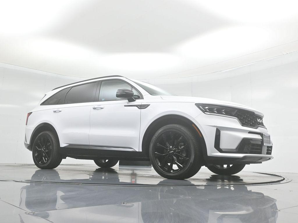 used 2023 Kia Sorento car, priced at $26,450