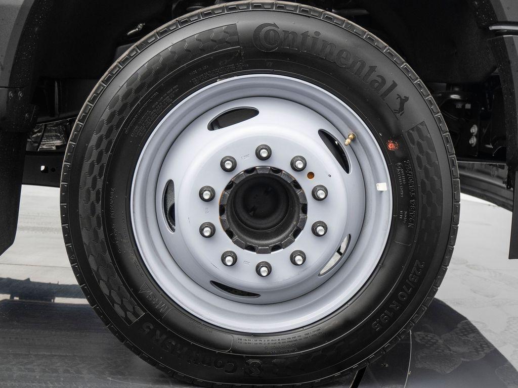 new 2024 Ford F-450 car, priced at $77,992