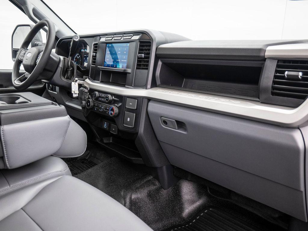 new 2024 Ford F-450 car, priced at $77,992