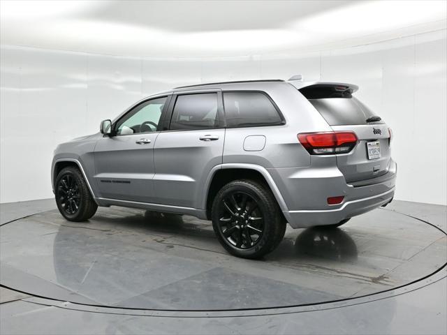 used 2017 Jeep Grand Cherokee car, priced at $19,000