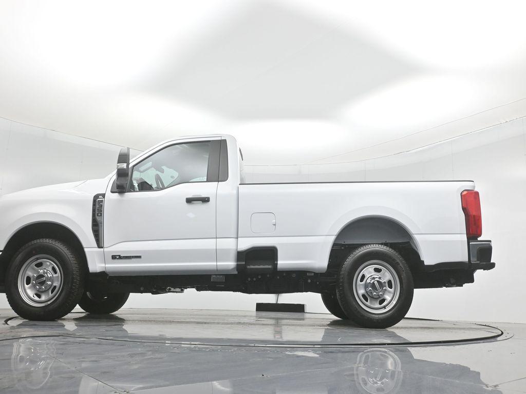 new 2024 Ford F-350 car, priced at $52,230