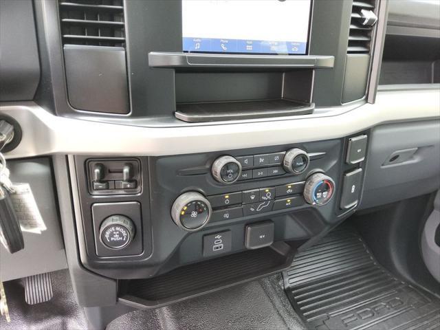 new 2024 Ford F-250 car, priced at $50,049