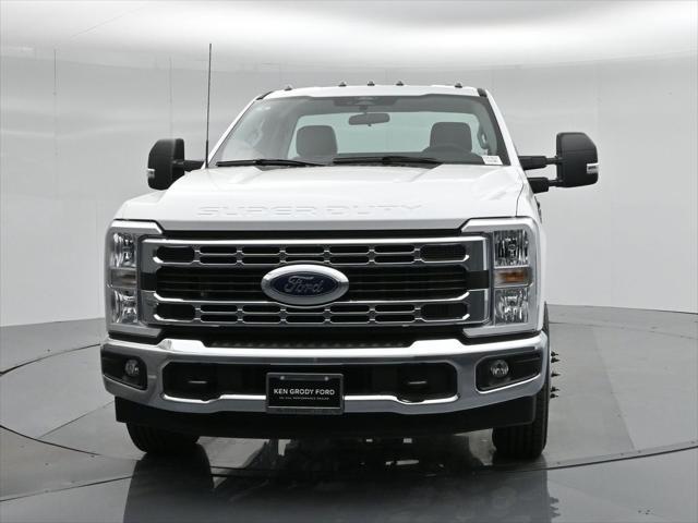 new 2024 Ford F-350 car, priced at $62,730