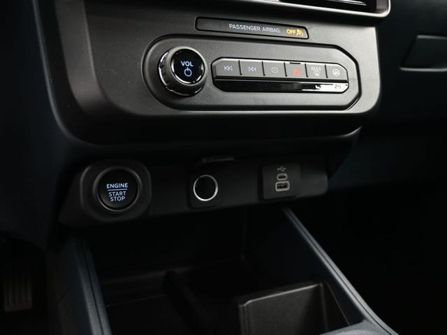 new 2025 Ford Maverick car, priced at $33,692
