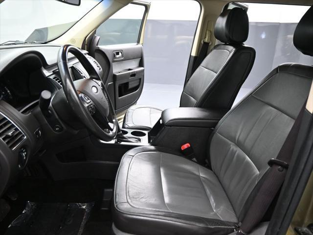 used 2013 Ford Flex car, priced at $10,500