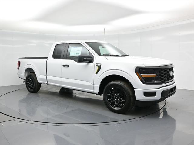 new 2025 Ford F-150 car, priced at $42,760