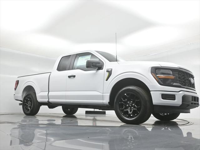 new 2025 Ford F-150 car, priced at $42,760