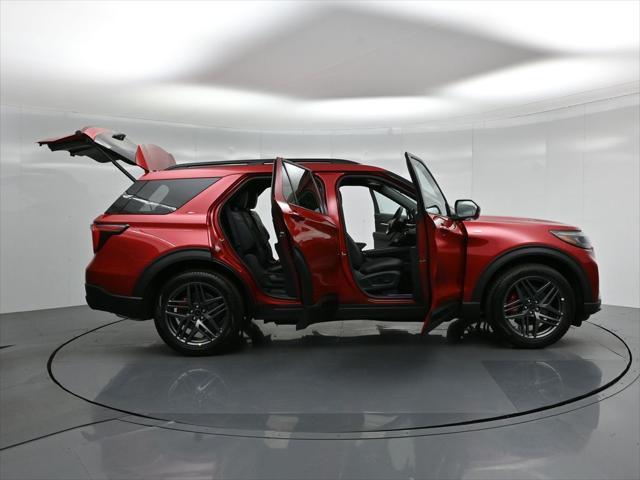 new 2025 Ford Explorer car, priced at $51,040