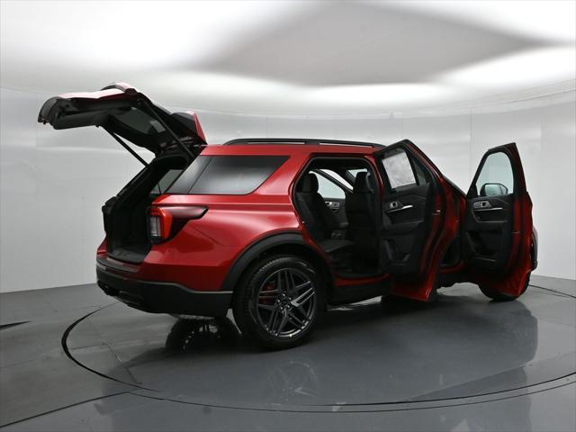 new 2025 Ford Explorer car, priced at $51,040