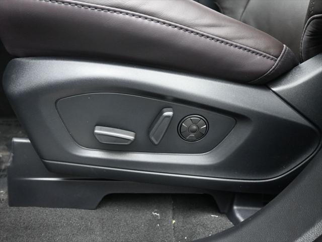 new 2025 Ford Explorer car, priced at $56,595