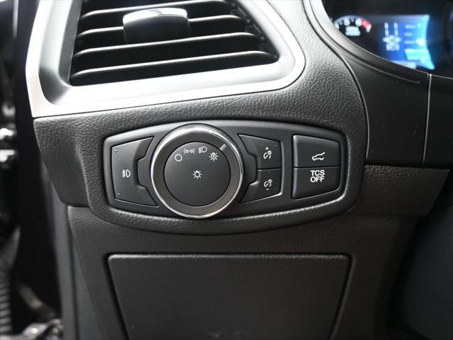 used 2022 Ford Edge car, priced at $28,000
