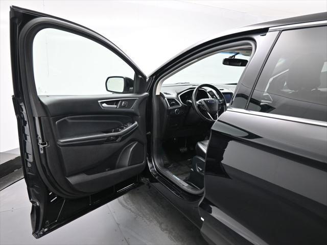 used 2017 Ford Edge car, priced at $17,250