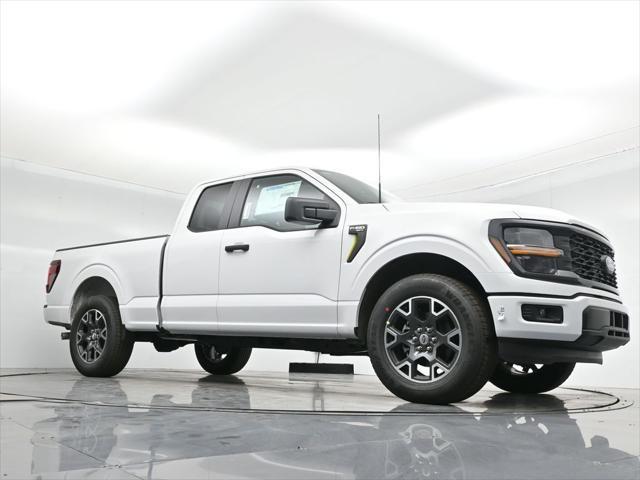 new 2025 Ford F-150 car, priced at $44,295