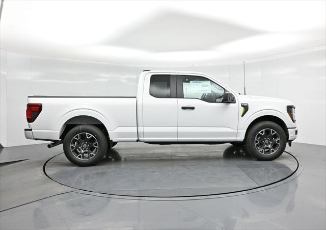 new 2025 Ford F-150 car, priced at $44,295
