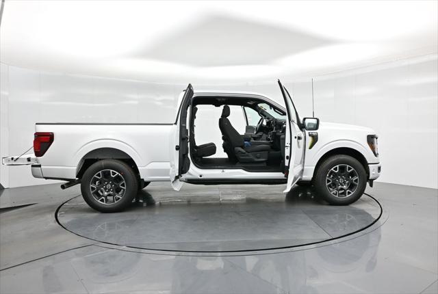 new 2025 Ford F-150 car, priced at $44,295
