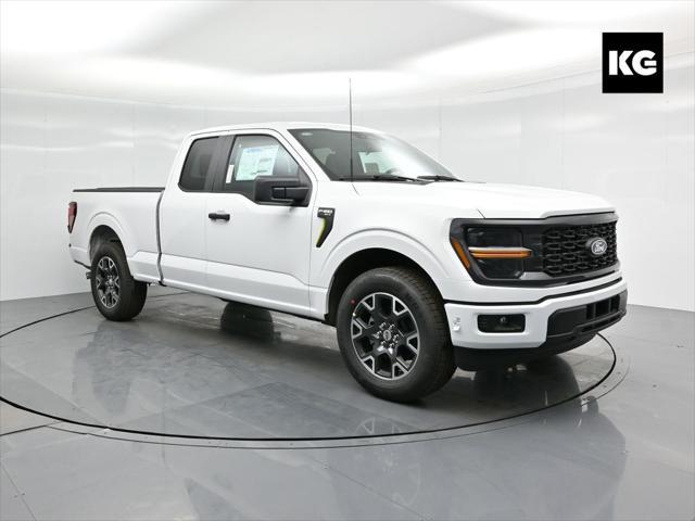 new 2025 Ford F-150 car, priced at $44,295