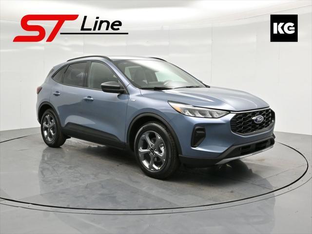 new 2025 Ford Escape car, priced at $33,195