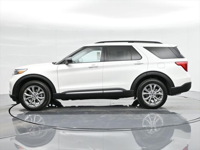 new 2024 Ford Explorer car, priced at $48,565