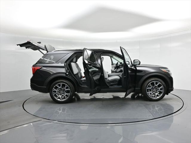 new 2025 Ford Explorer car, priced at $56,595