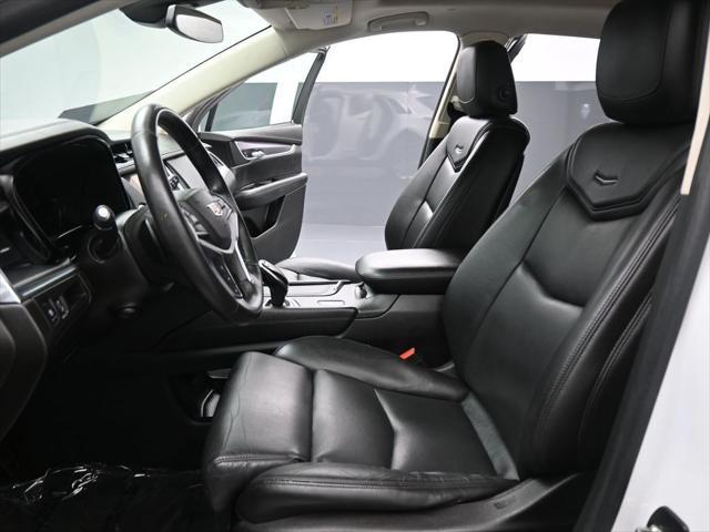 used 2017 Cadillac XT5 car, priced at $15,000