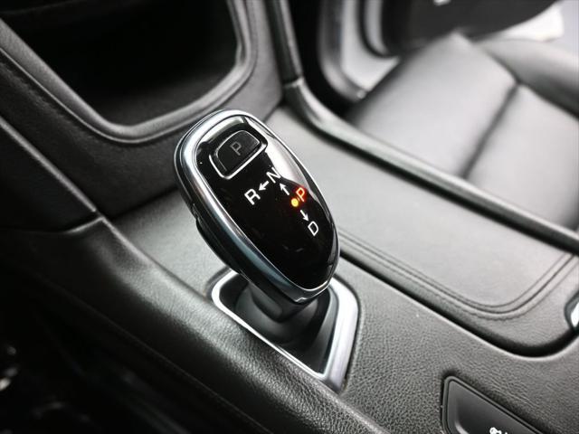 used 2017 Cadillac XT5 car, priced at $15,000