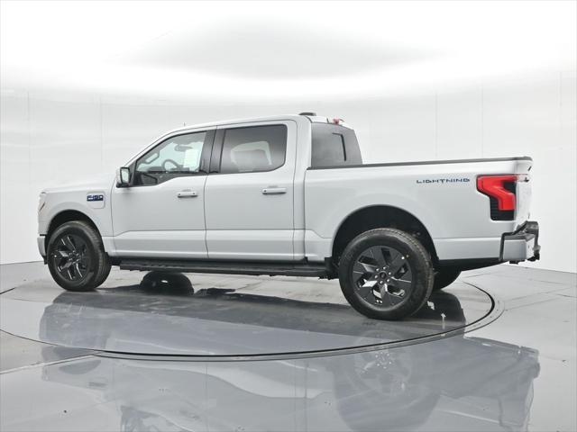 new 2024 Ford F-150 Lightning car