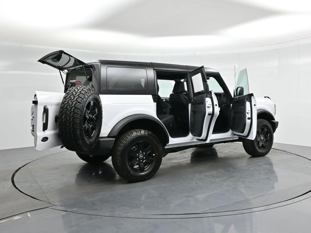 new 2025 Ford Bronco car, priced at $49,835