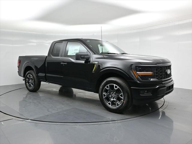 new 2025 Ford F-150 car, priced at $41,051