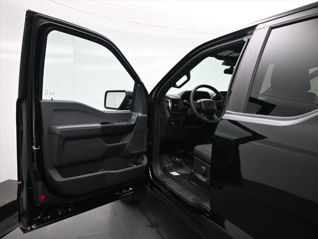 new 2025 Ford F-150 car, priced at $41,051