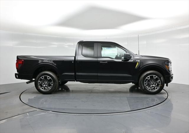 new 2025 Ford F-150 car, priced at $41,051