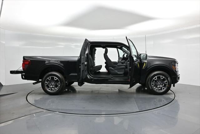 new 2025 Ford F-150 car, priced at $41,051