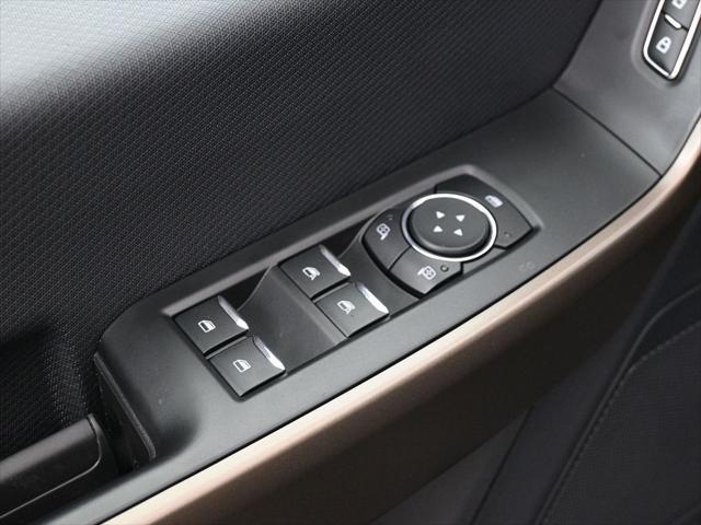 new 2025 Ford F-150 car, priced at $50,553