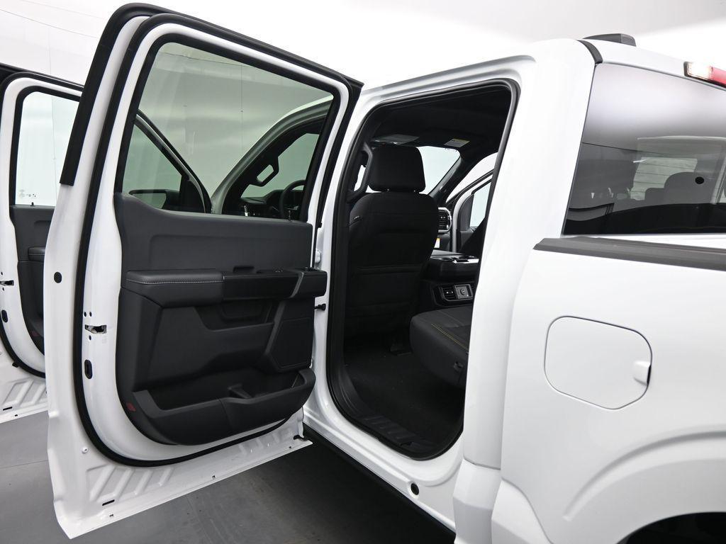 new 2025 Ford F-150 car, priced at $51,580