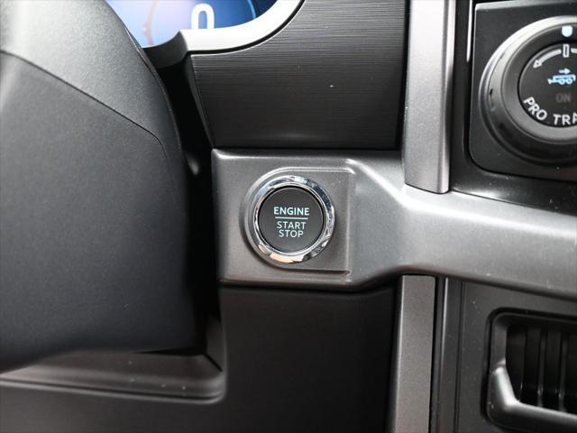 new 2025 Ford F-150 car, priced at $55,498