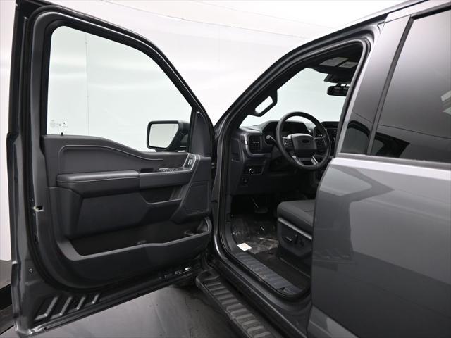 new 2025 Ford F-150 car, priced at $55,498