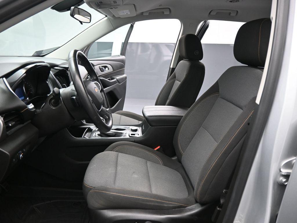 used 2021 Chevrolet Traverse car, priced at $24,762