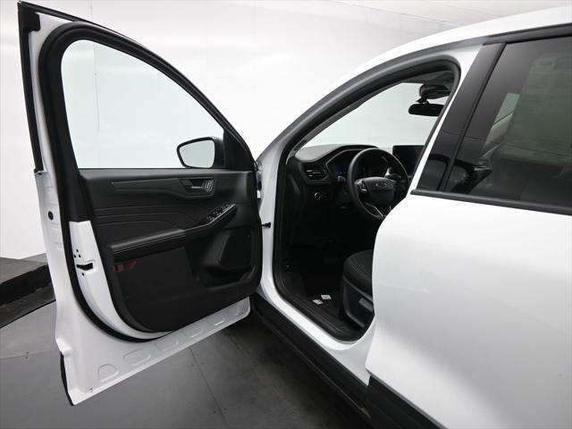 new 2025 Ford Escape car, priced at $29,687