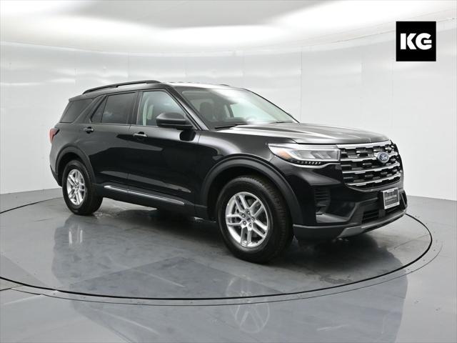 new 2025 Ford Explorer car, priced at $40,645