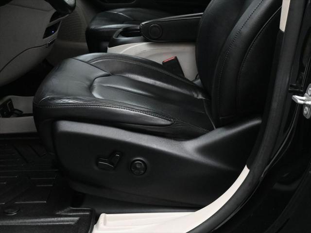 used 2020 Chrysler Pacifica car, priced at $19,000