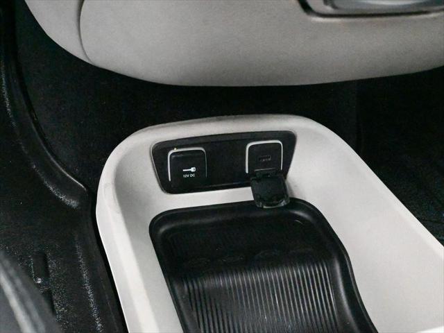 used 2020 Chrysler Pacifica car, priced at $19,000