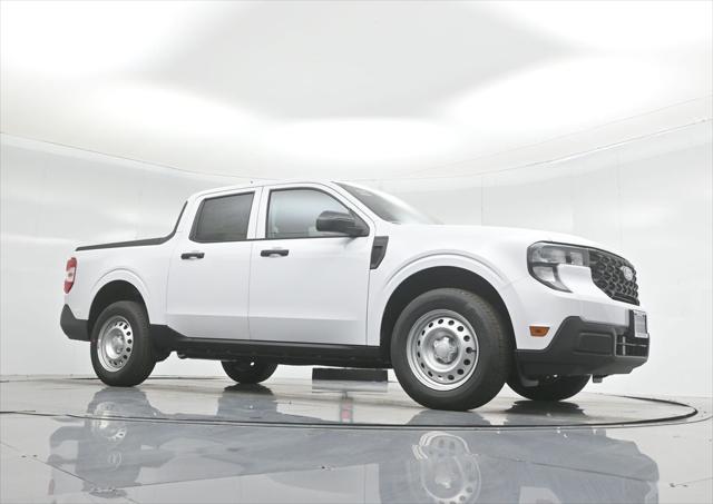 new 2025 Ford Maverick car, priced at $28,515
