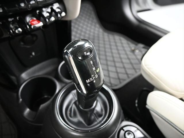 used 2022 MINI Convertible car, priced at $28,500
