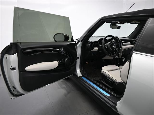 used 2022 MINI Convertible car, priced at $28,500